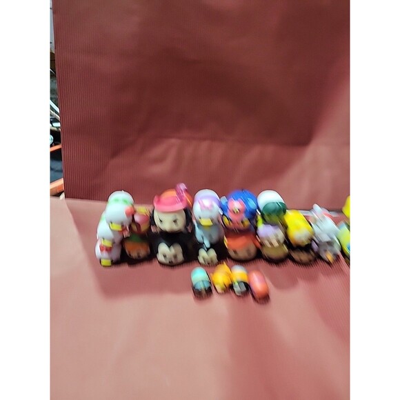 Disney & etc Tsum Tsum Mini Figures Lot 20+ - Picture 2 of 14
